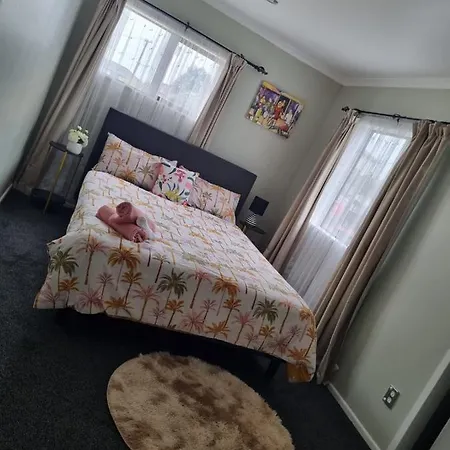 Auckland Accomodation Near Airport Apartment